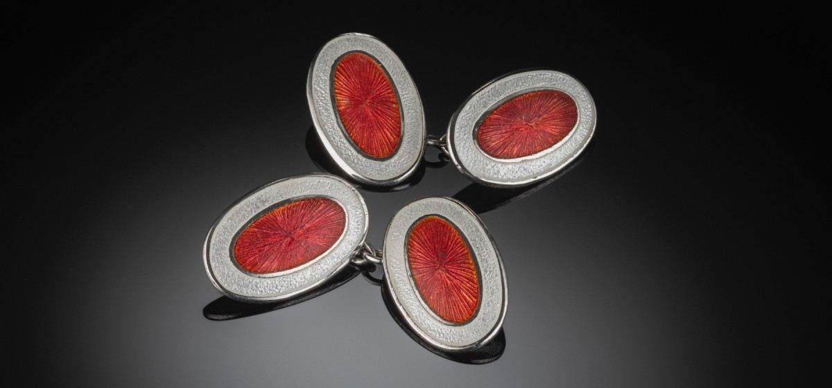 ART DECO SIVER AND RED AND WHITE OVAL ENAMEL CUFFLINKS  