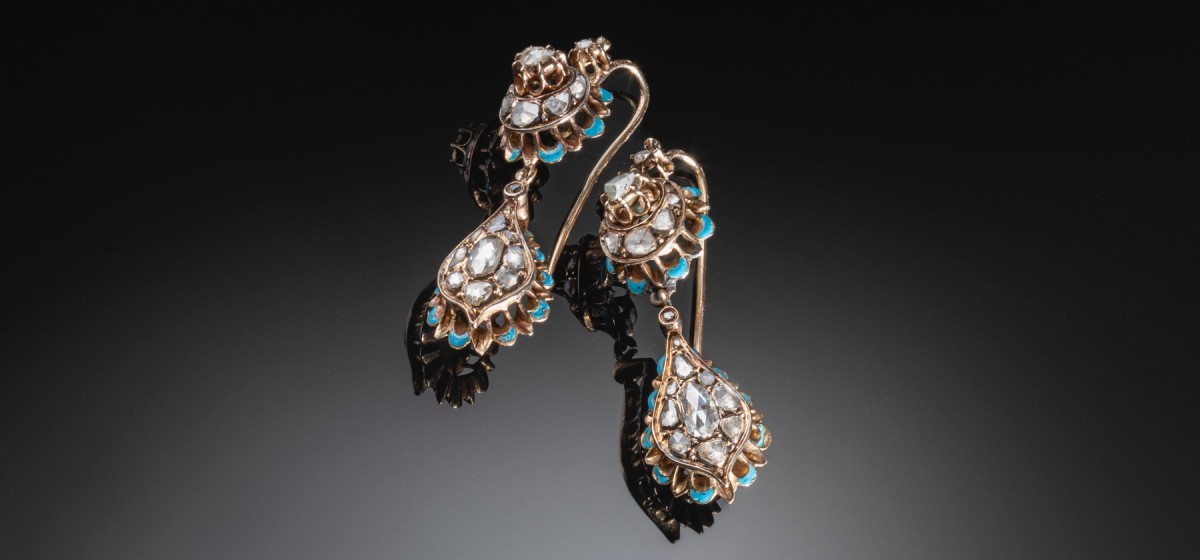 ANTIQUE GOLD EAR PENDANTS WITH ROSE CUT DIAMONDS AND TURQUOISE ENAMEL  