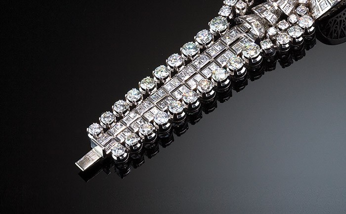 An Art Deco diamond bracelet, circa 1936