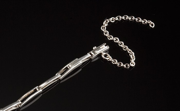 An Art Deco diamond flexible link bracelet