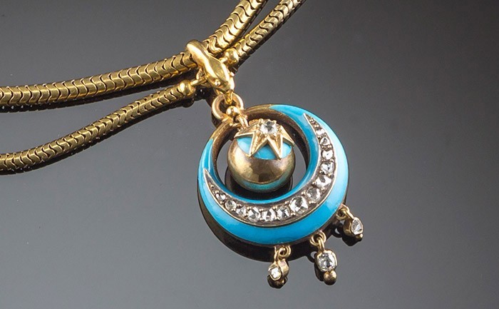 An antique gold enamel and diamond love token necklace 