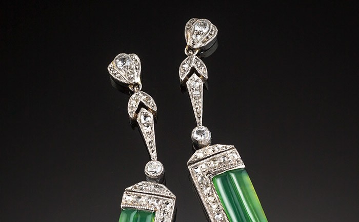 Art deco diamond chrysoprase and platinum pendant earrings 